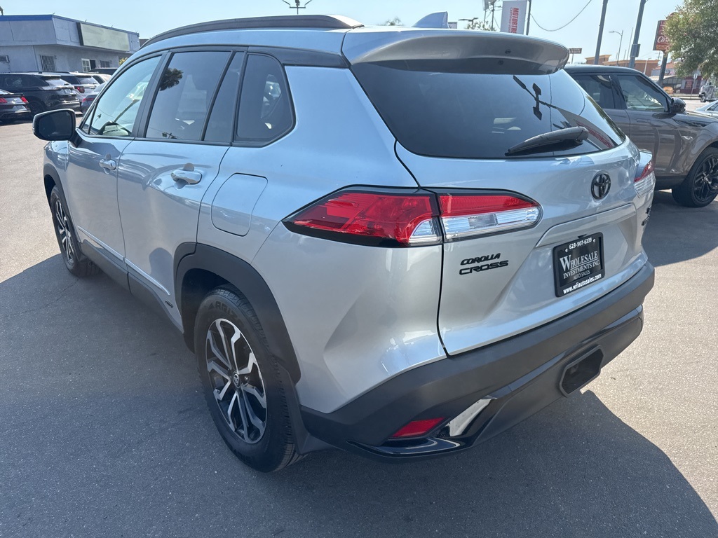 2023 Toyota Corolla Hybrid SE photo 3