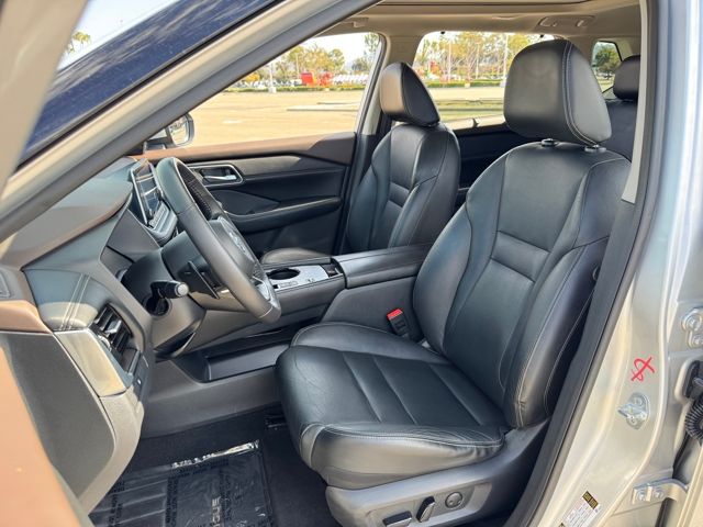 2021 Nissan Rogue SL photo 4