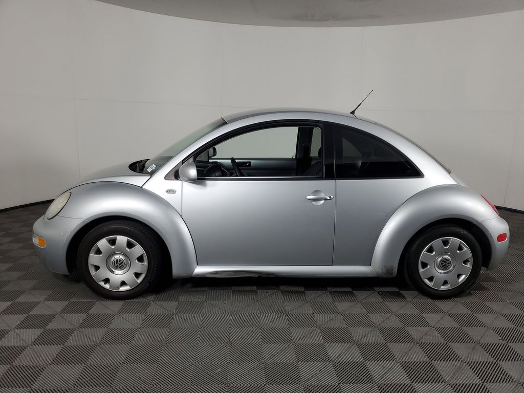 Used 2003  Volkswagen GL image 7