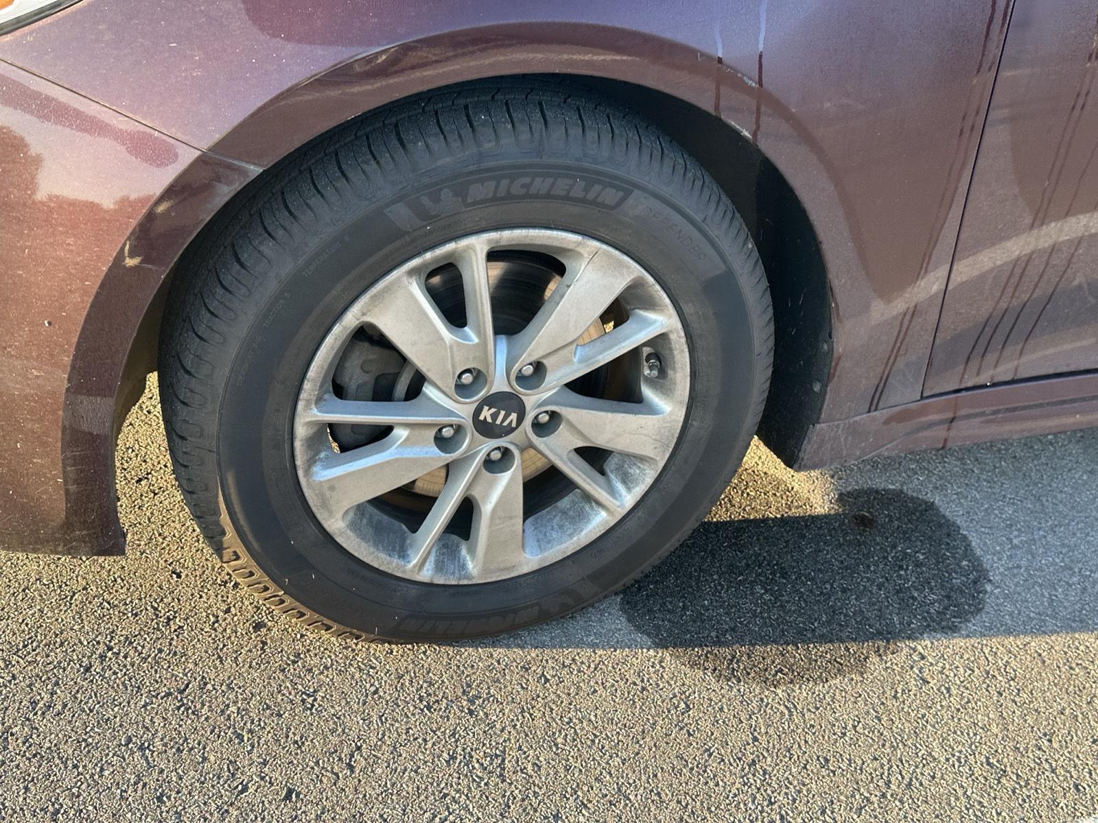 2017 Kia Optima LX photo 5
