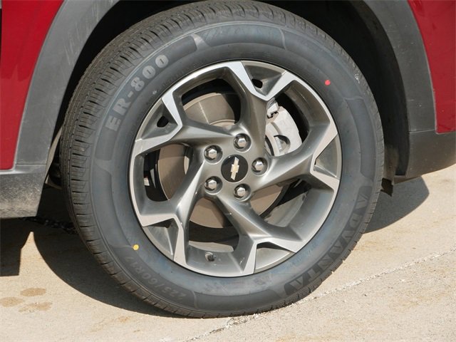 2024 Chevrolet Trax LT photo 8