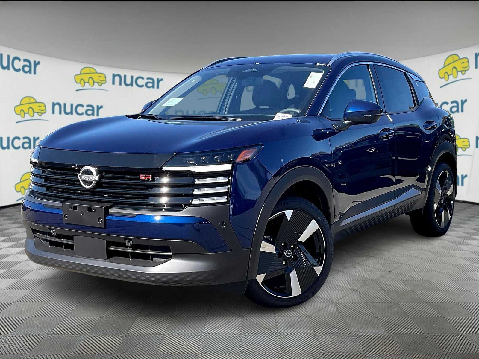 2025 Nissan Kicks SR photo 3