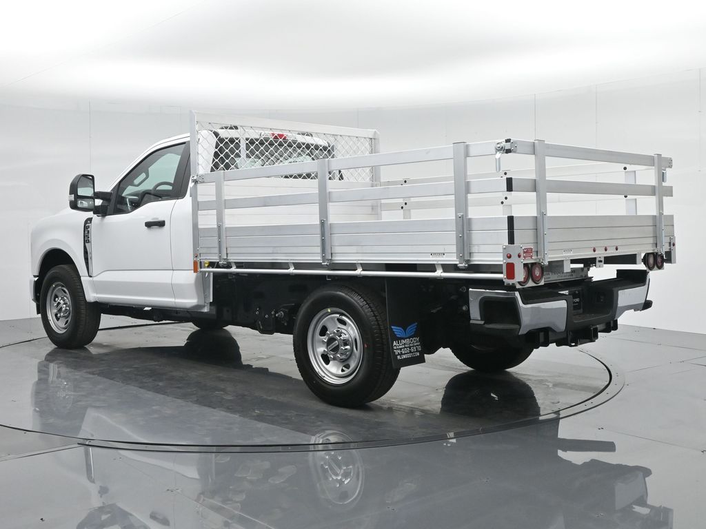 2024 Ford F-350 Super Duty XL