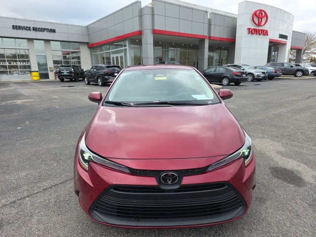 Used 2024 Toyota Corolla LE with VIN 5YFB4MDEXRP145561 for sale in Northfield, Minnesota