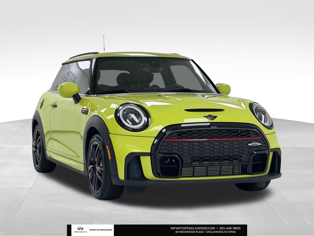 2024 Mini Cooper Hardtop John Cooper Works photo 2