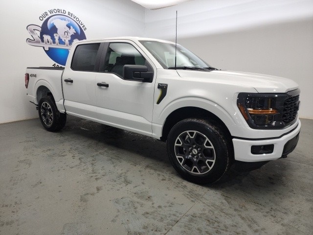 2025 Ford F-150 STX photo 2