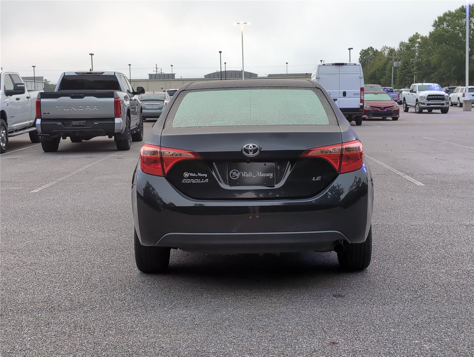 2017 Toyota Corolla L photo 3