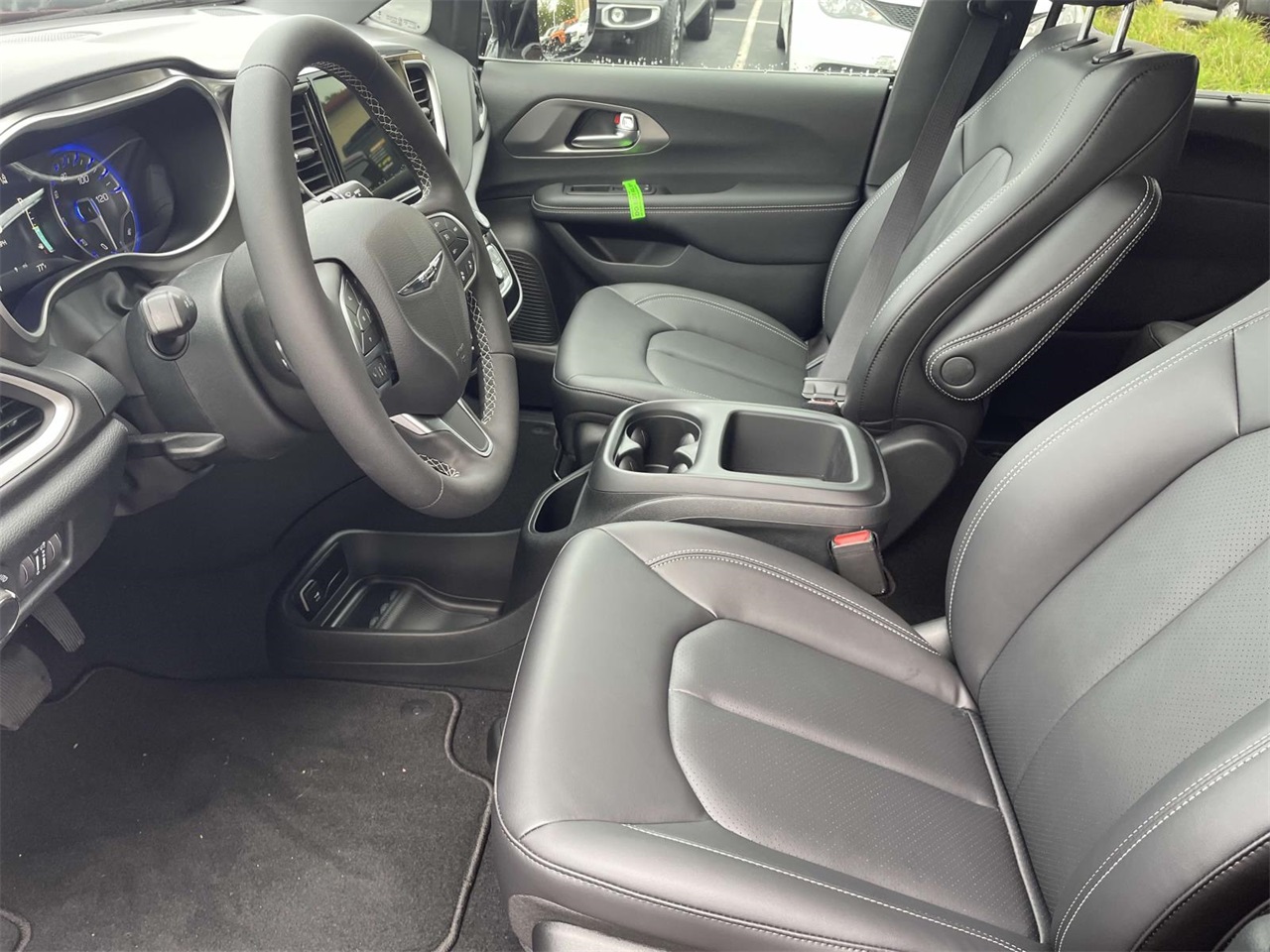 2026 Chrysler Voyager LX photo 19