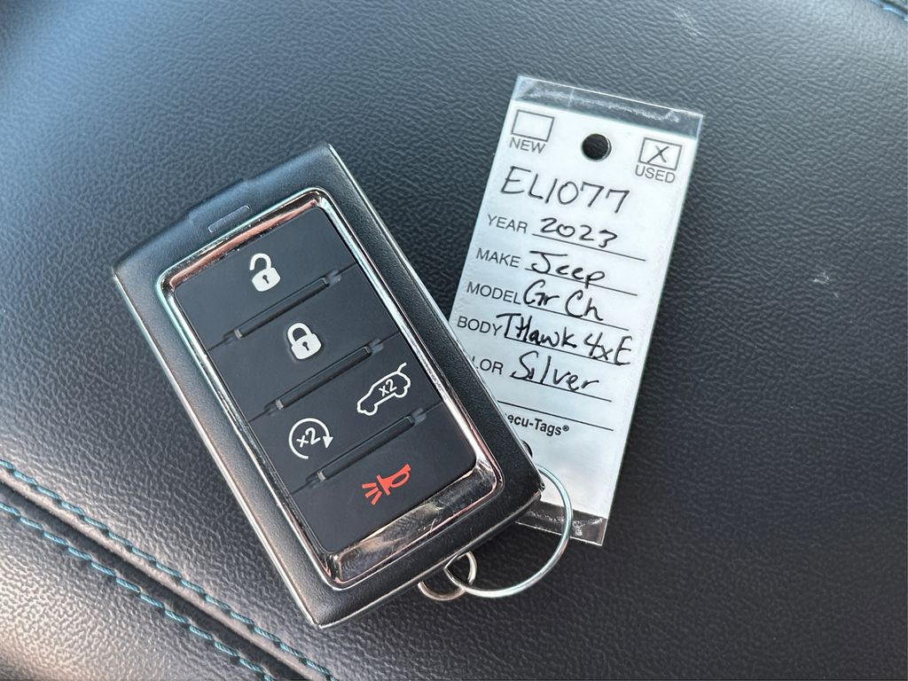 2023 Jeep Grand Cherokee Trailhawk 4xe photo 31