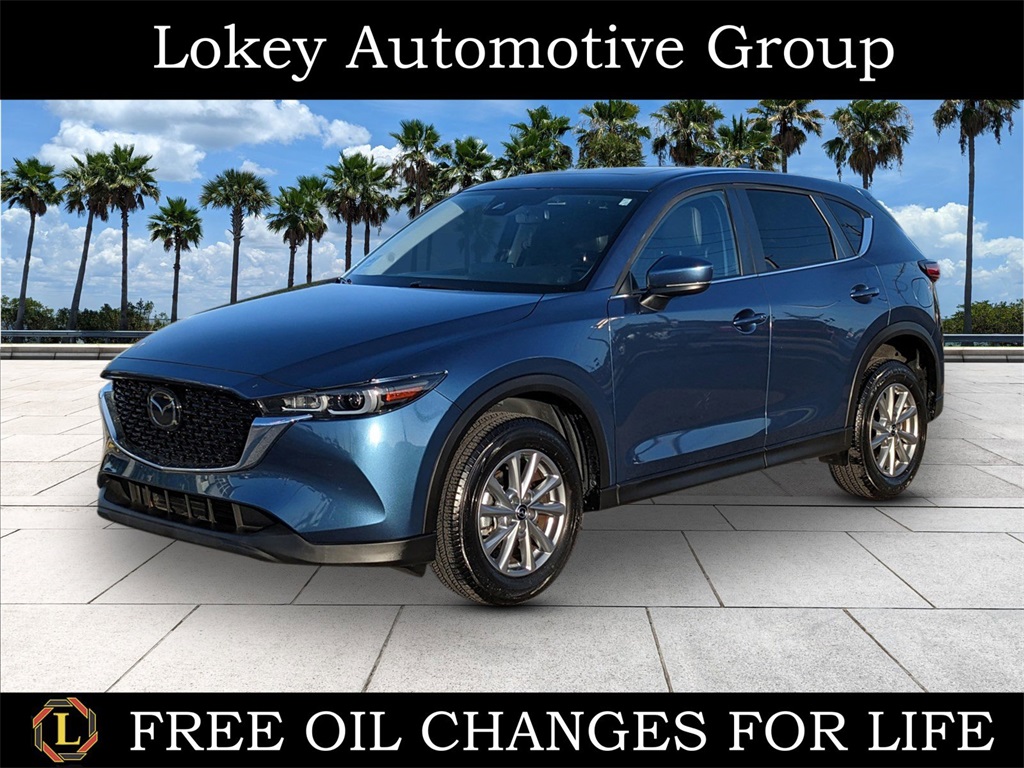 2023 Mazda CX-5 S Preferred package's photo