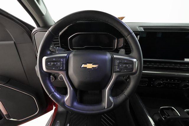 2023 Chevrolet Silverado 1500 LTZ photo 12