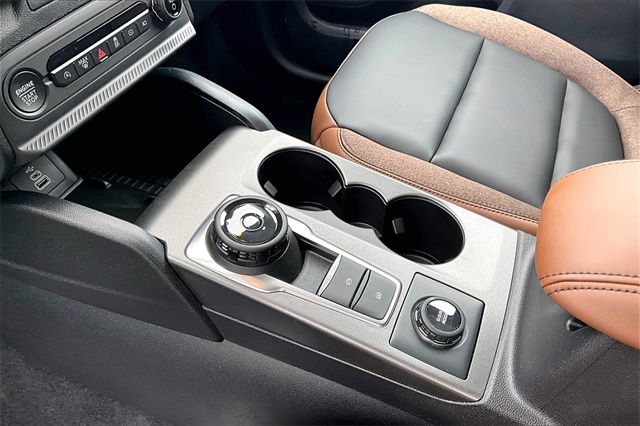 2025 Ford Bronco Sport Outer Banks photo 8