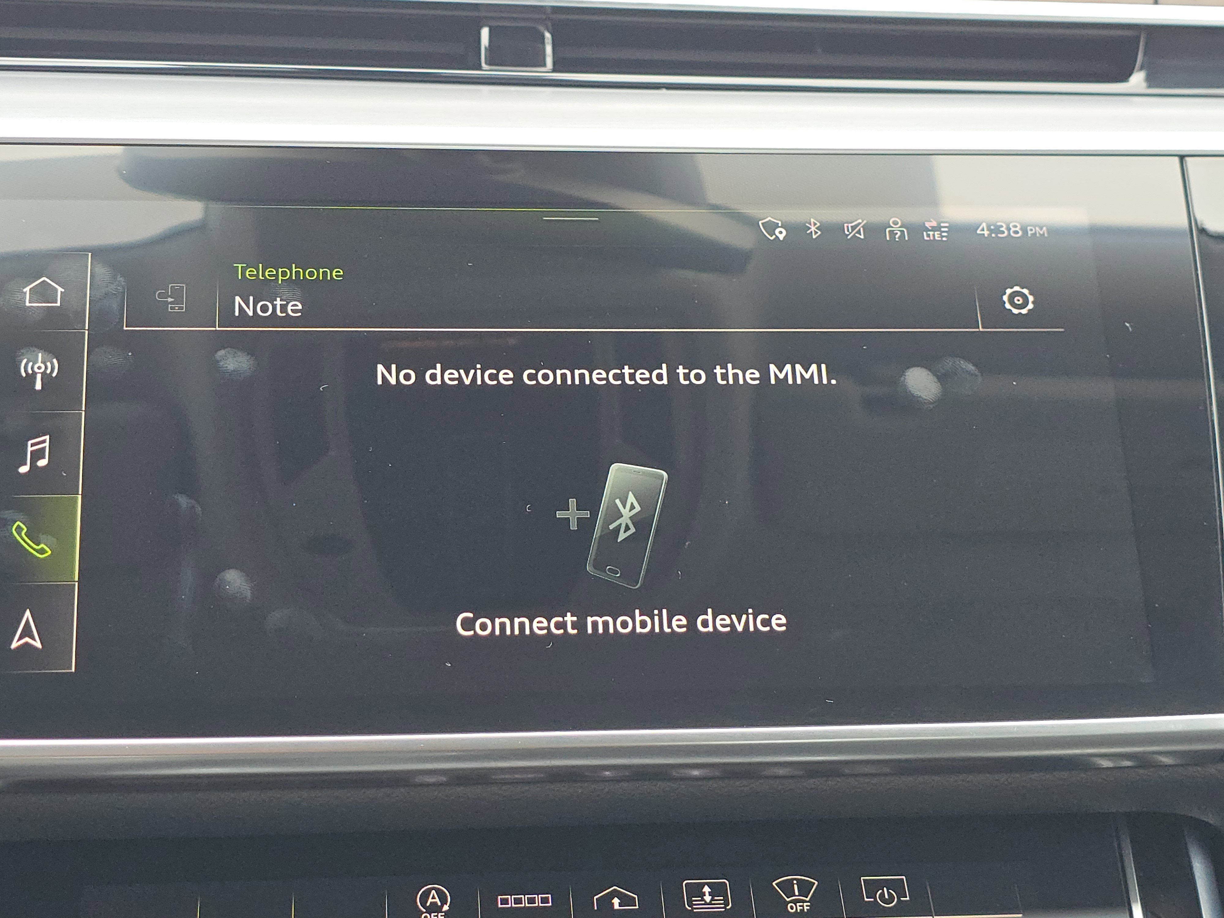 2022 Audi A8 L 55 TFSI Quattro photo 10