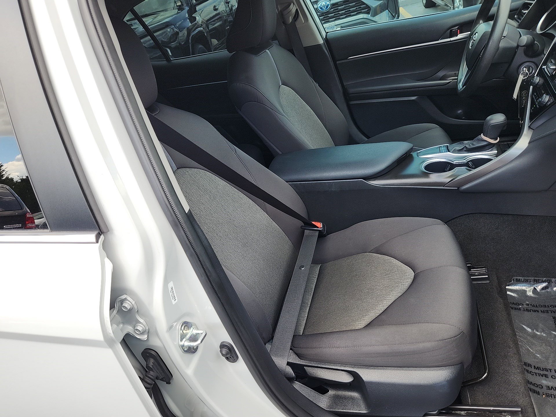 2024 Toyota Camry LE photo 25