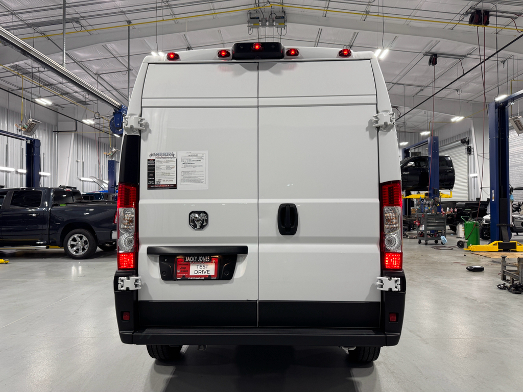 2023 Ram ProMaster 2500 photo 5