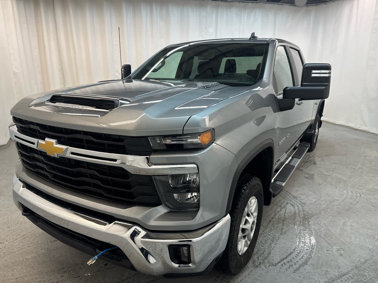 2025 Chevrolet Silverado 2500HD LT's photo