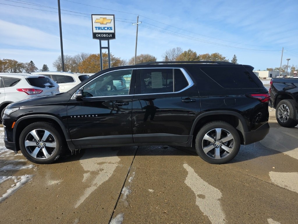 2023 Chevrolet Traverse Leather photo 3