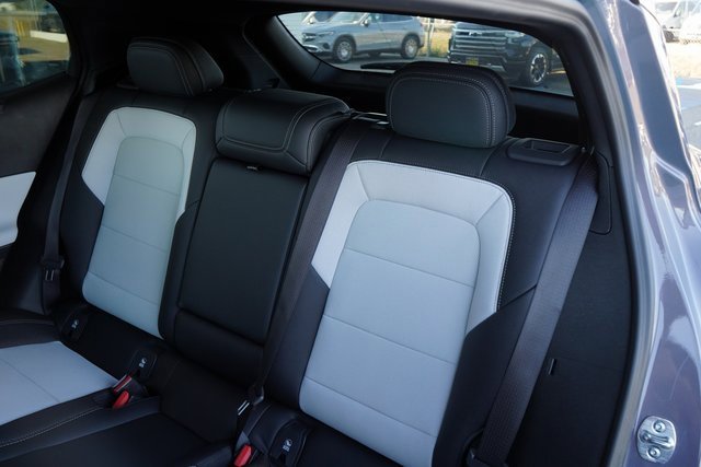 2025 Chevrolet Equinox EV 1LT photo 21