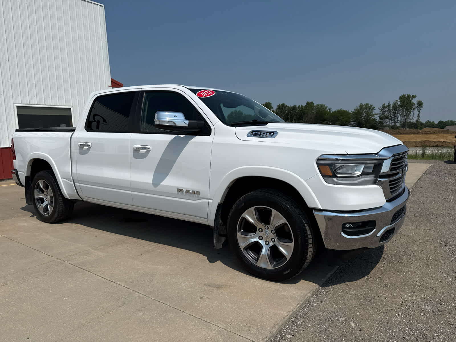 2022 Ram 1500 Laramie photo 3