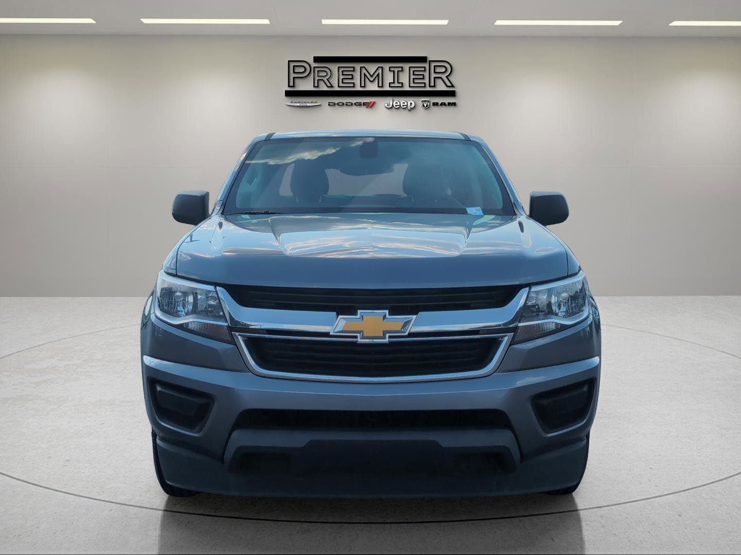 2020 Chevrolet Colorado Work Truck photo 2