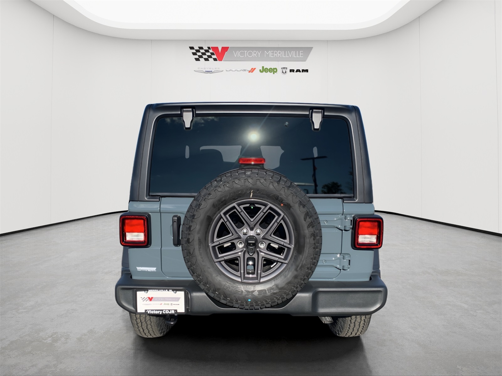 2026 Jeep Wrangler Sahara Sport S photo 4