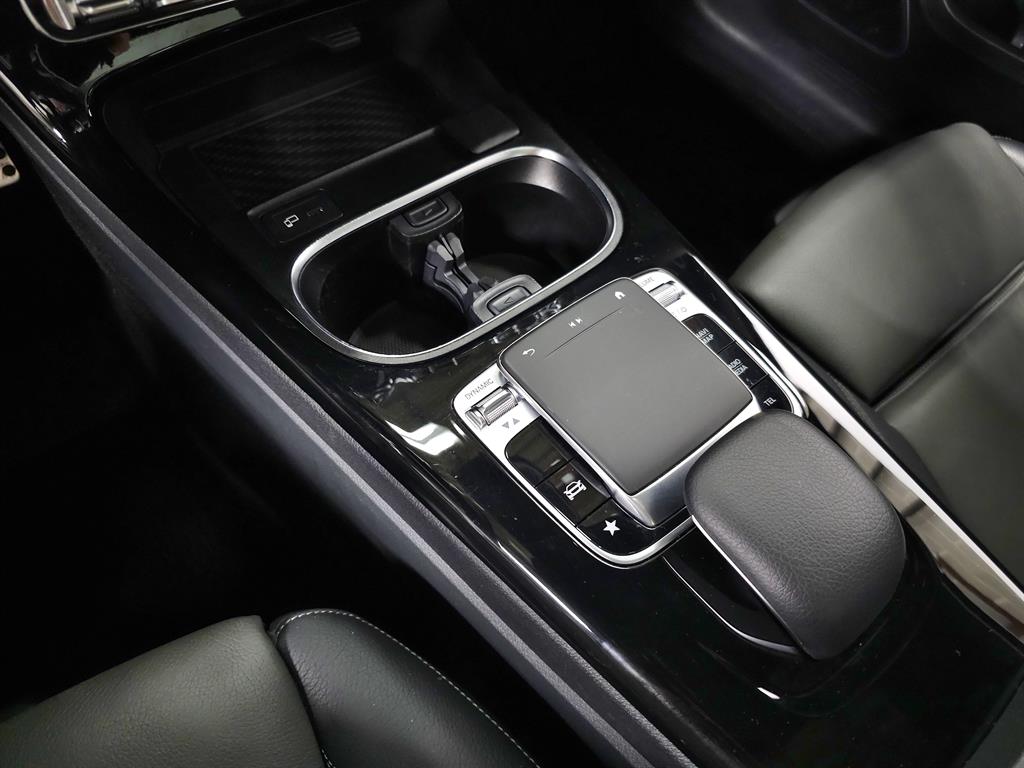 2019 Mercedes Benz A 4MATIC photo 31