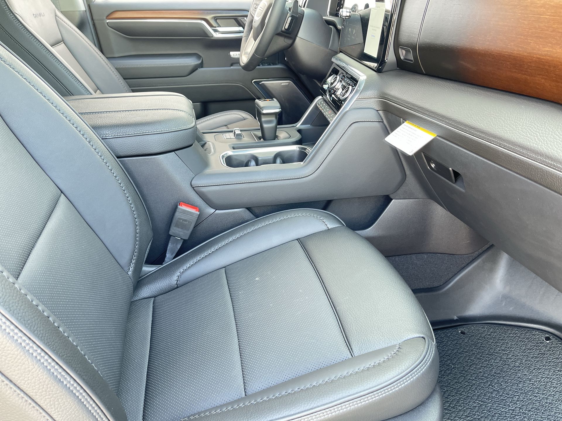 2024 Gmc Sierra 1500 Denali photo 21