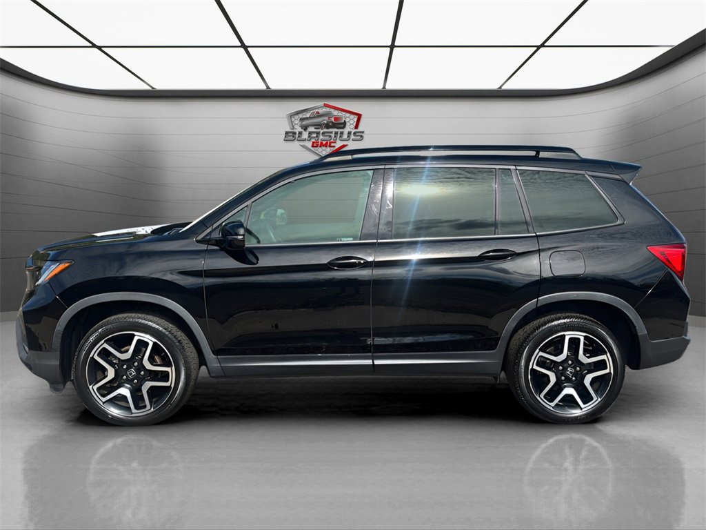 2022 Honda Passport Elite photo 2