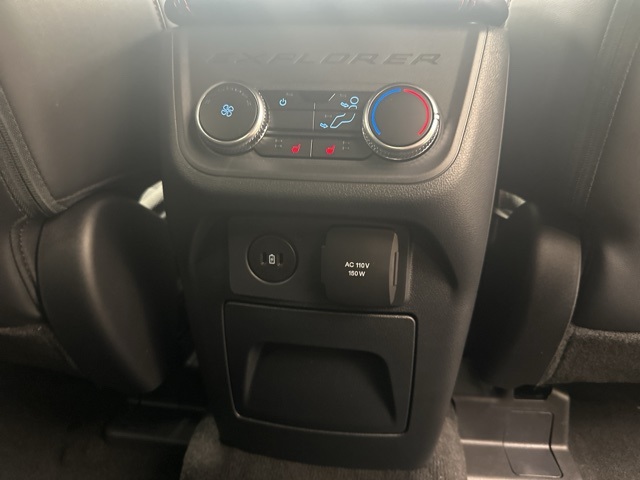 2025 Ford Explorer ST photo 26