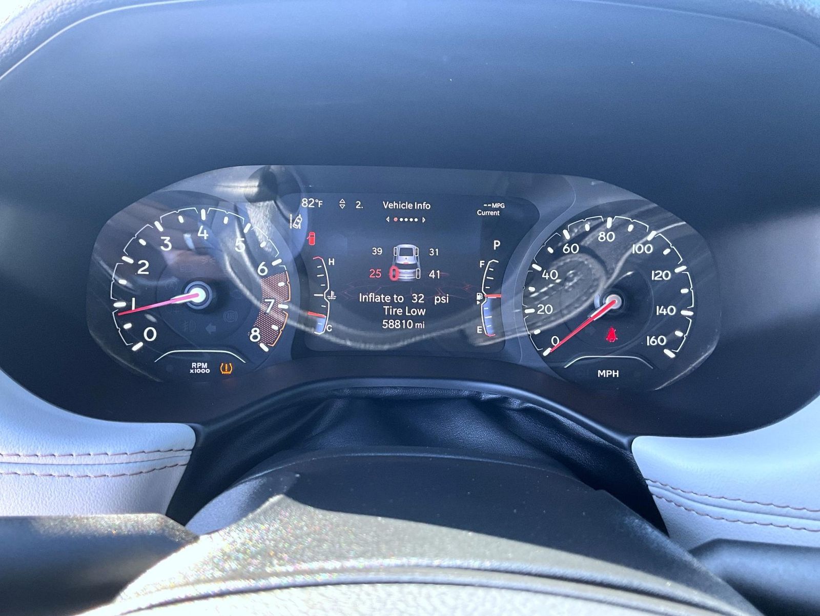 2023 Jeep Compass Limited photo 14