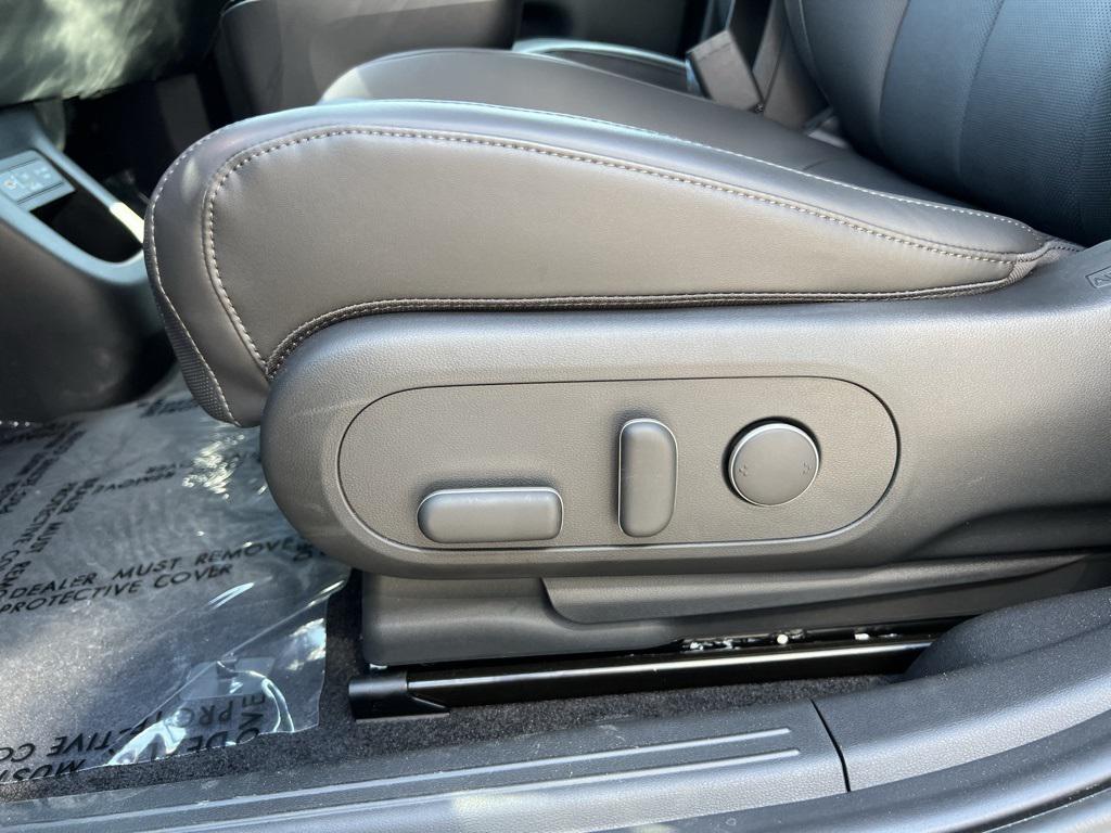 2025 Hyundai Ioniq 5 SEL photo 12