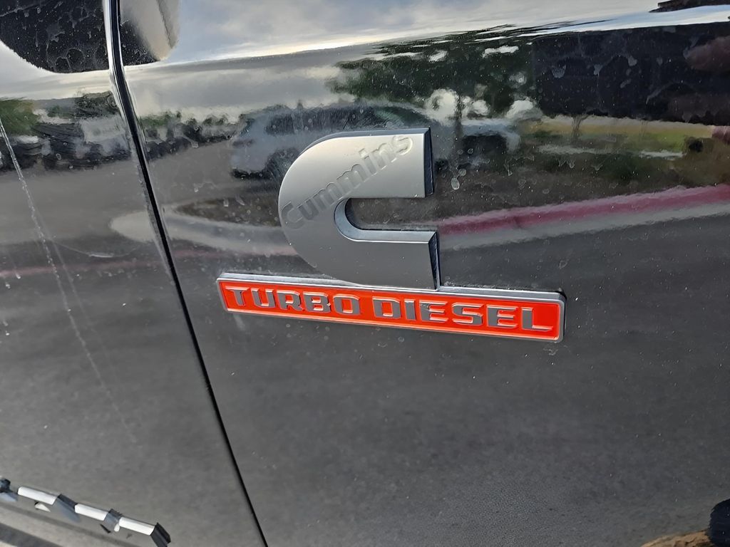 2025 Ram 2500 Laramie photo 5