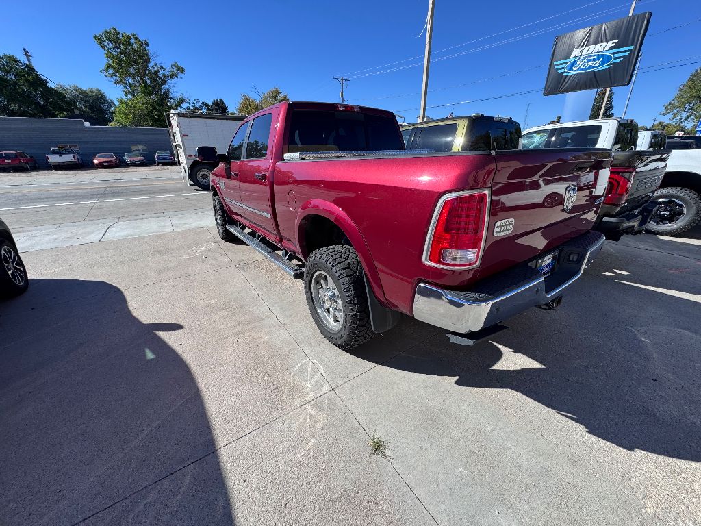 2015 Ram 2500 Longhorn photo 3
