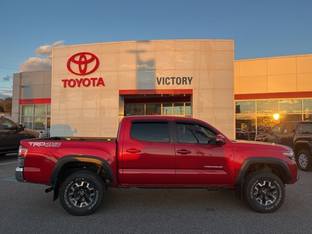 2021 Toyota Tacoma TRD Off-Road photo 3