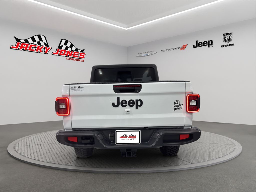 2025 Jeep Gladiator Willys photo 7