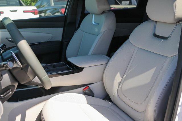 New 2025 White Hyundai Limited image 13