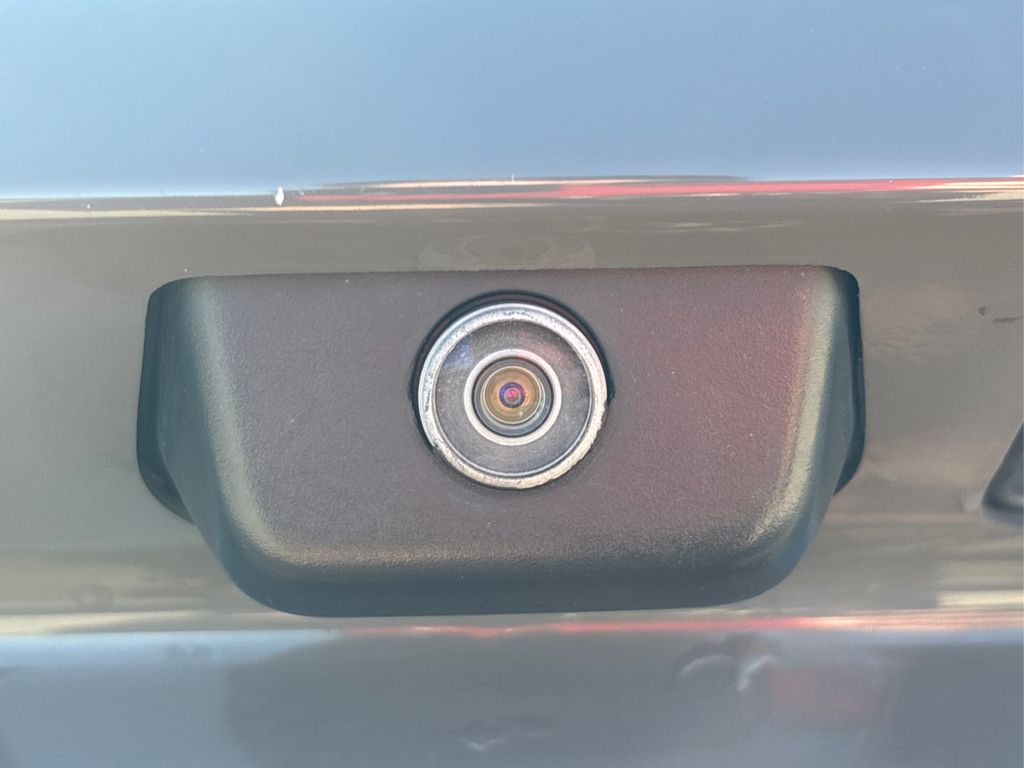 2019 Jeep Cherokee Limited photo 14