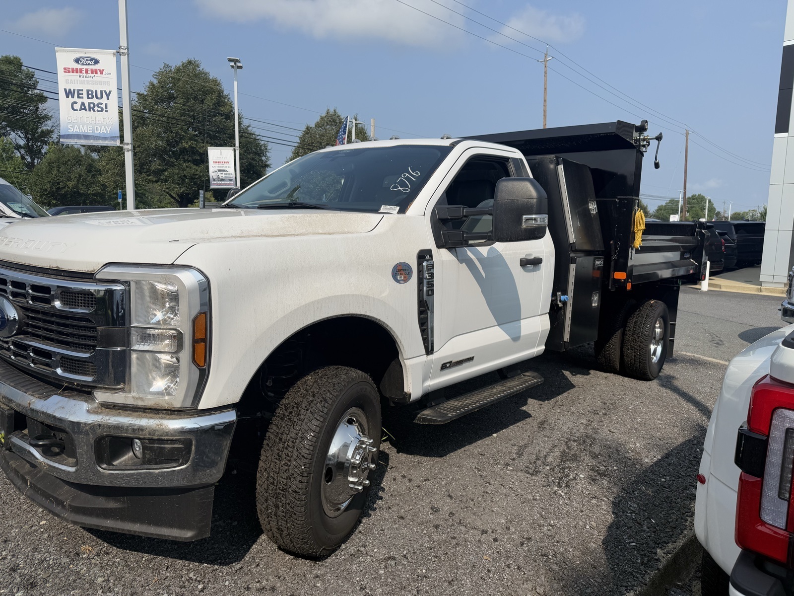 2024 Ford F-350 Super Duty Chassis Cab