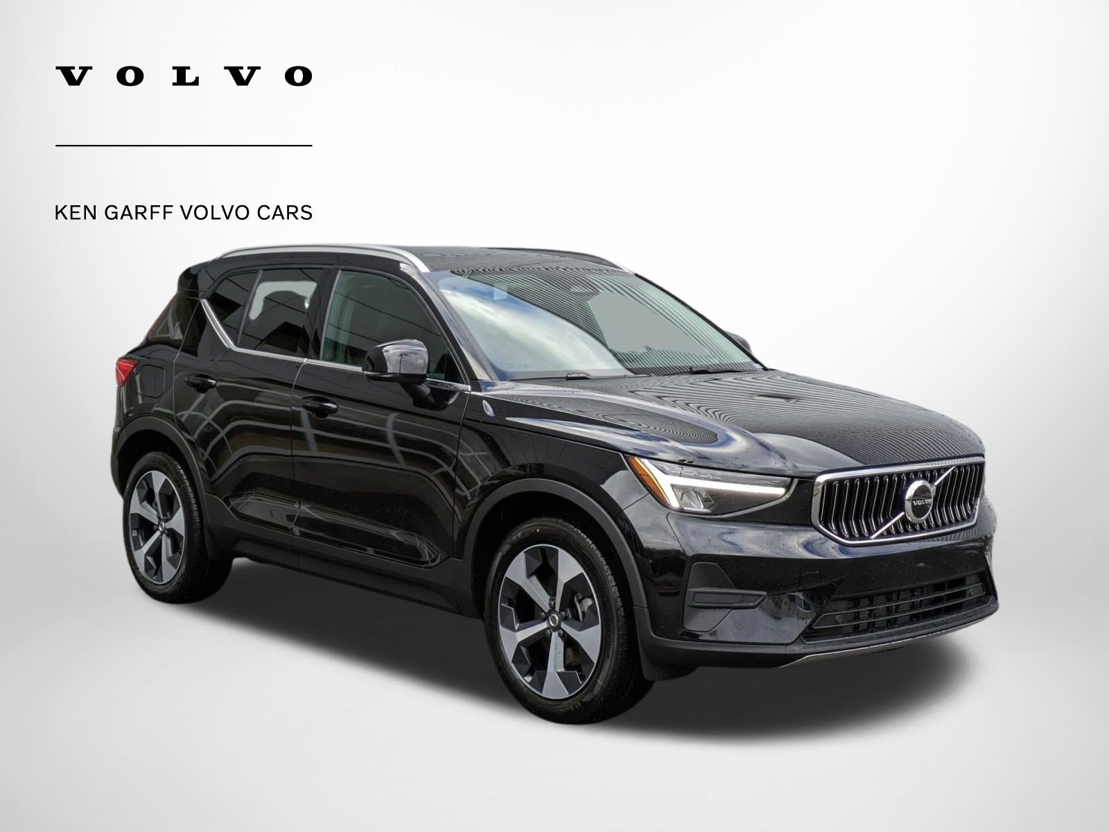 2025 Volvo XC40