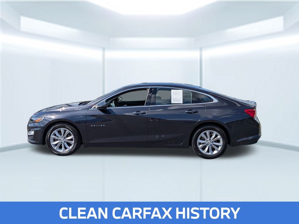 2023 Chevrolet Malibu 1LT photo 2