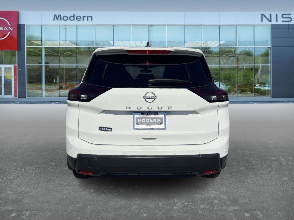2025 Nissan Rogue S photo 2