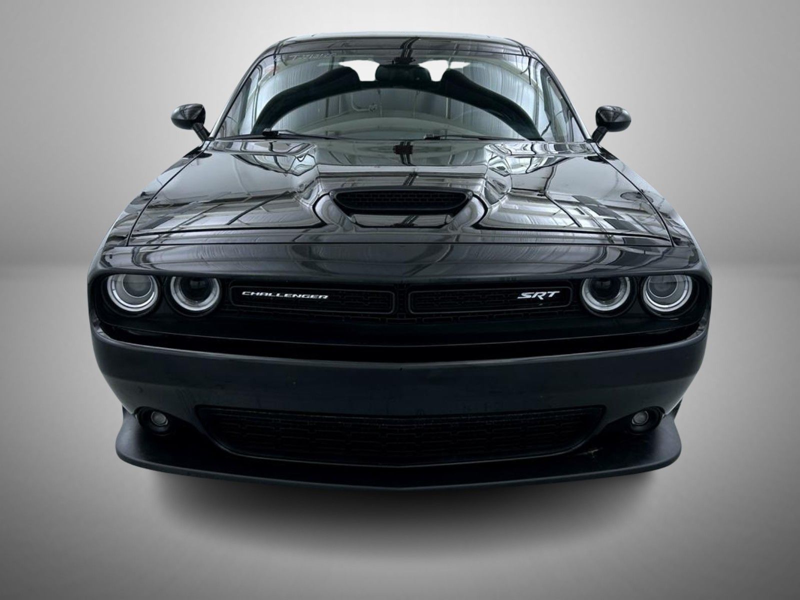 2016 Dodge Challenger SRT8 392 photo 2