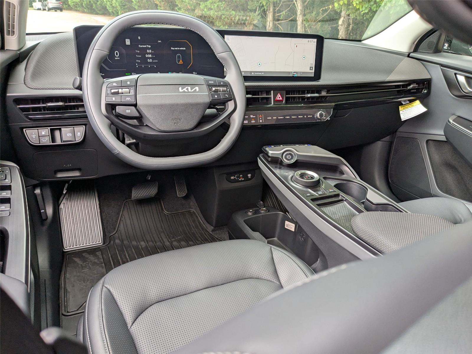 2025 Kia EV6 Light Wind photo 24