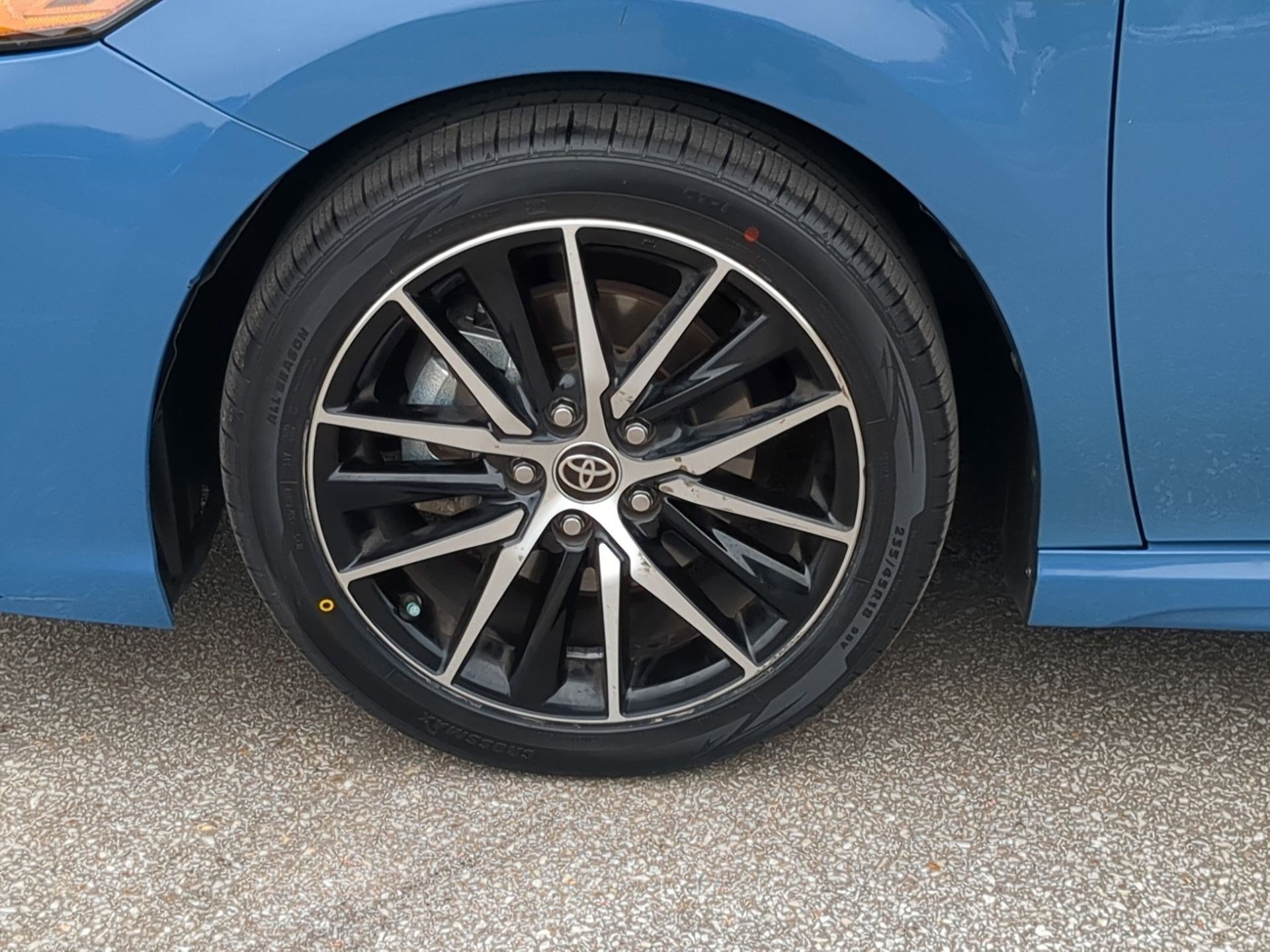 2023 Toyota Camry SE photo 10