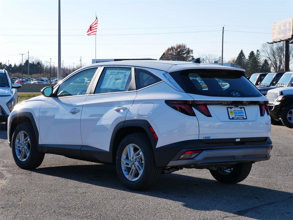 Used 2025 Hyundai Tucson SE with VIN 5NMJACDE6SH474725 for sale in Rochester, Minnesota