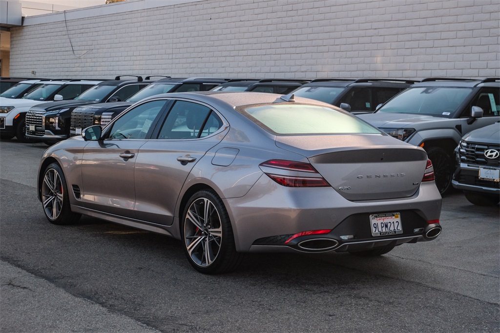 2024 Genesis G70 3.3T Sport Advanced photo 4
