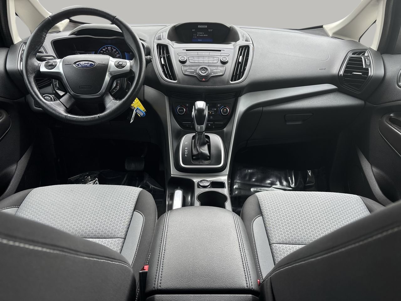 2017 Ford C-Max Hybrid SE photo 12
