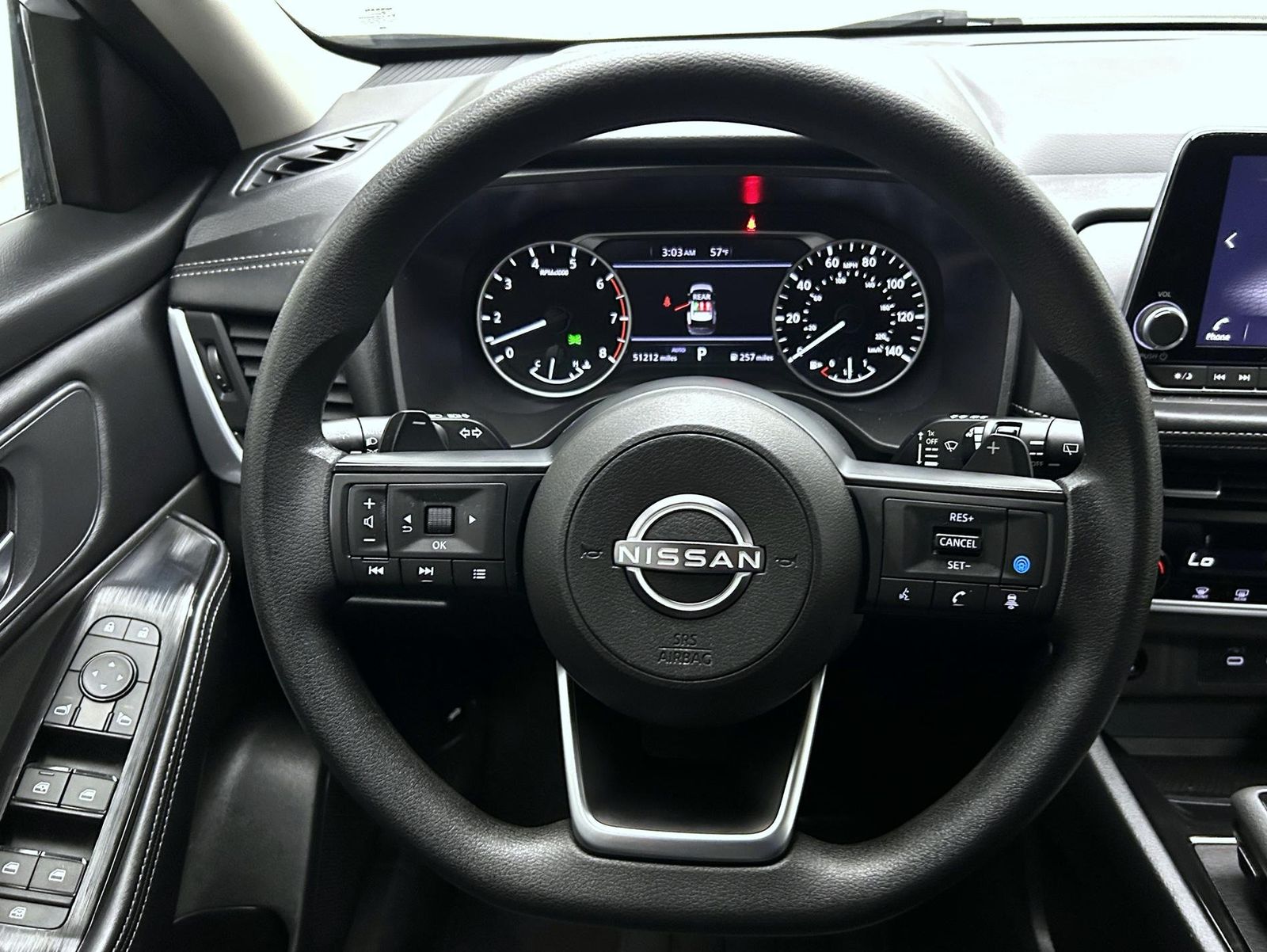 2024 Nissan Rogue SV photo 9