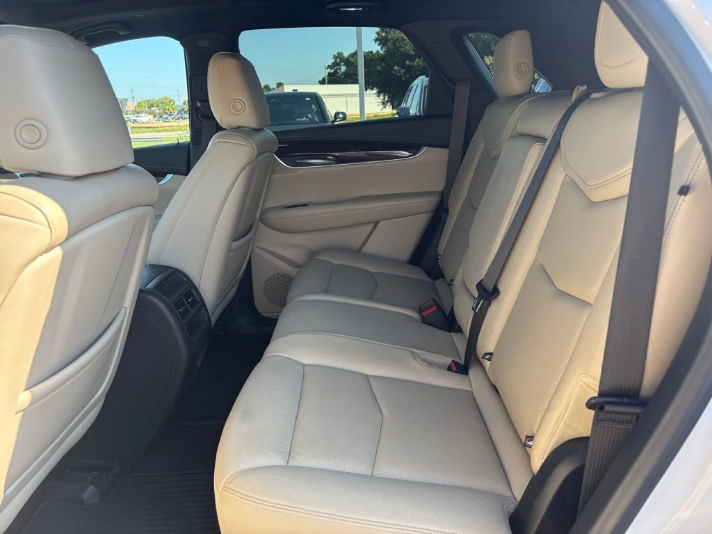 2019 Cadillac XT5 Luxury photo 6