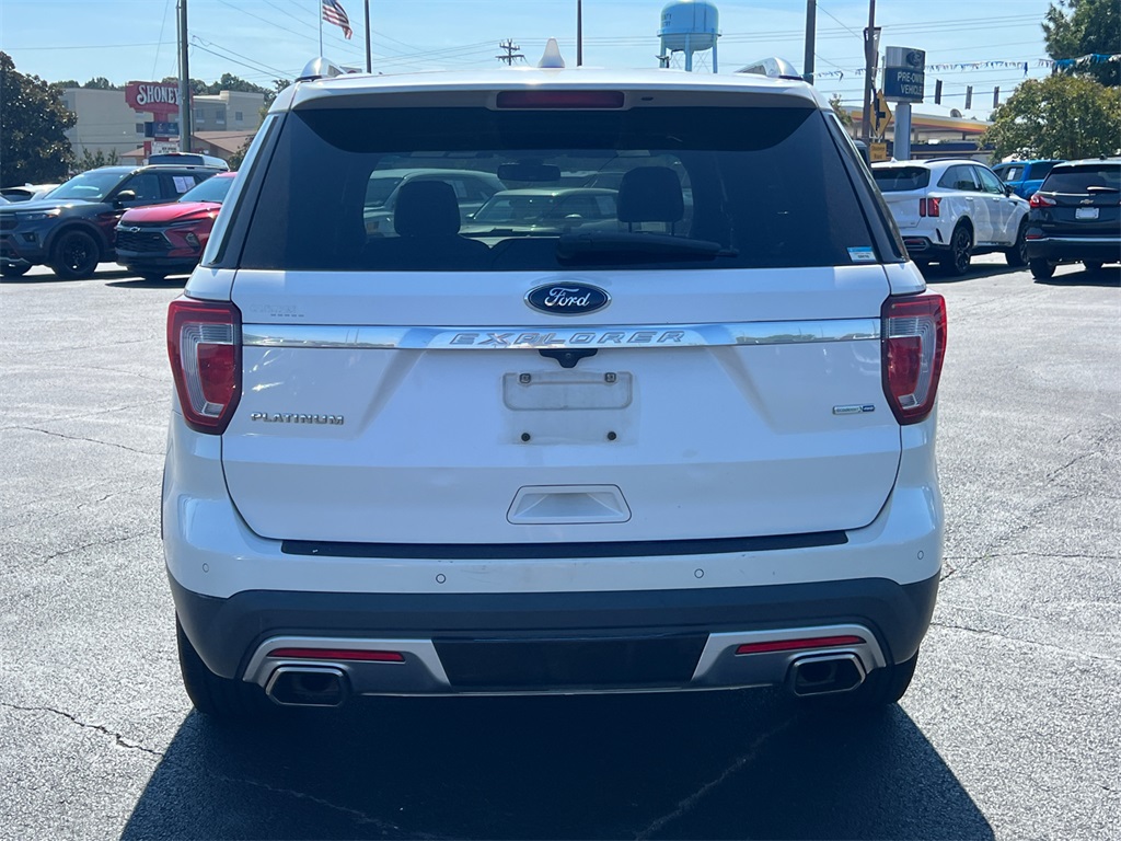 2017 Ford Explorer Platinum photo 5